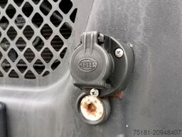 IVECO Daily 55S17W 4x4/ PRITSCHE 2,1M/ 7 SITZE/ AHK