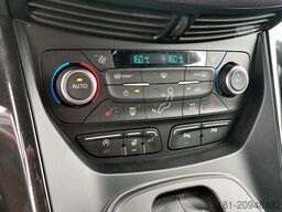 FORD Kuga ST-Line 2.0TDCI/AT 4WD/ KEYFREE/ AHK