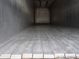 Schwarzmüller Walking floor semi-trailer / 2022