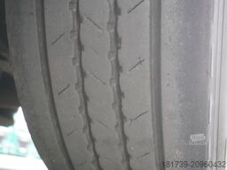 Schwarzmüller Walking floor semi-trailer / 2022