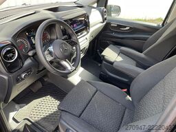 MERCEDES-BENZ Vito 119 Tourer PRO 4x4 XL STANDHZ NAV KAMERA