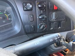 Mercedes-Benz Axor 1829 L 4x2 Axor 1829 L 4x2, 6-Sitzer