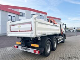 Iveco-Magirus X-Way AD300X46Z 6x4 X-Way AD300X46Z 6x4 mit Kran Atlas AK 206.4E-A2, Funk
