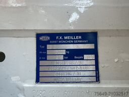 Iveco-Magirus X-Way AD300X46Z 6x4 X-Way AD300X46Z 6x4 mit Kran Atlas AK 206.4E-A2, Funk