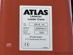 Iveco-Magirus X-Way AD300X46Z 6x4 X-Way AD300X46Z 6x4 mit Kran Atlas AK 206.4E-A2, Funk