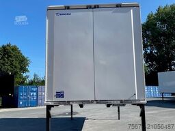 Krone BDF-System, 7.450 mm lang, Dach isoliert