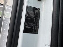 MERCEDES-BENZ Actros 1842 LS