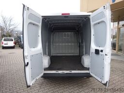 FIAT Ducato Kasten 140PS L2H2 Tempomat DAB+