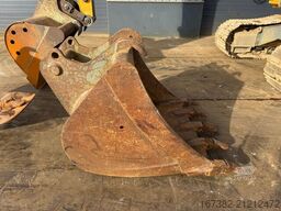 Liebherr R920LC