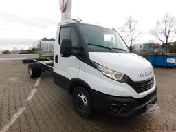 IVECO Daily 35C18H/P Fahrgestell/Luftfederung/ AHK