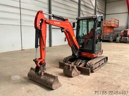 Kubota U 27-4