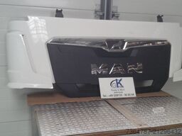 Mercedes-Benz Frontklappe , weiß, schmal MAN TGM / TG3