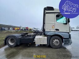 Mercedes-Benz Actros 1843