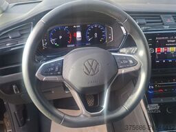 Volkswagen Touran Highline 1.5 TSI 7 Sitze -