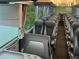 MAN Lion’s Coach Coach Bus – 53 + 2 Seats
