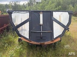 HMF Hermeler Maschinenbau P1-20 trailer with asphalt tank