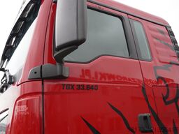 MAN TGX 33.640 6x4 tractor unit / GVM 70 t