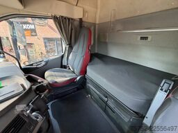 Volvo FH 420 4X2 Globetrotter Hydraulic NL Truck