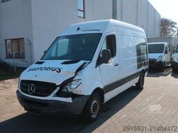 MERCEDES-BENZ Sprinter II Kasten 210 CDI / Nr. 174