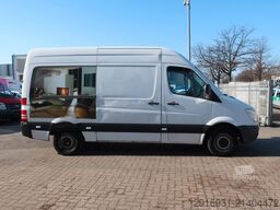 MERCEDES-BENZ Sprinter II Kasten 210 CDI / Nr. 174