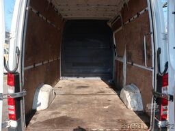 MERCEDES-BENZ Sprinter II Kasten 210 CDI / Nr. 174