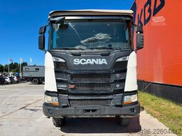 Scania R 580 8x4 RETARDER / BOX L=6120 mm