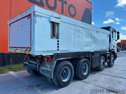 Scania R 580 8x4 RETARDER / BOX L=6120 mm
