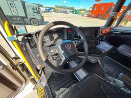 Scania R 580 8x4 RETARDER / BOX L=6120 mm
