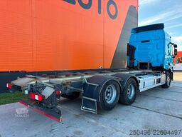 Renault T 520 6x2 CHASSIS L=7545 mm