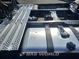 Mercedes Actros 1848 4X2 BigSpace Retarder ACC Standairc...