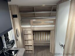 Hobby De Luxe 490 KMF Modell 2026 1800kg Garage