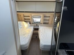 Hobby De Luxe 495 UL IC Sonder. Mod. 2026 1800 kg