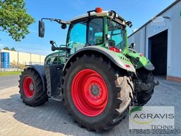 Fendt 718 VARIO S4 Profi Plus