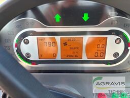 Fendt 718 VARIO S4 Profi Plus