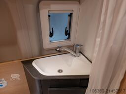 SUNLIGHT Cliff 4x4 Greentrek