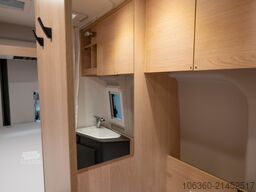 SUNLIGHT Cliff 4x4 Greentrek