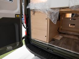 SUNLIGHT Cliff 4x4 Greentrek