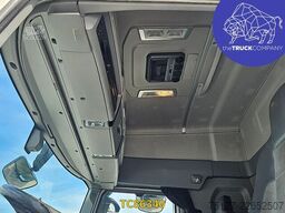 Renault T 440