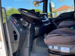 MAN TGL 8.210