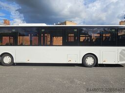 Volvo 8900