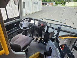 Volvo 8900