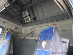 RENAULT MIDLUM 220, TAIL LIFT, EURO 5