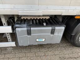Knapen Trailers 97m3 Cargo Floor 10MM 3 year old Liftas APK/TUV...