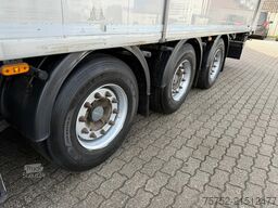 Knapen Trailers 97m3 Cargo Floor 10MM 3 year old Liftas APK/TUV...