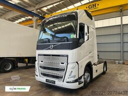 VOLVO FH 460 Globetrotter XL i-Save SideSkirts