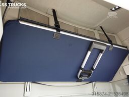 VOLVO FH 460 Globetrotter XL i-Save