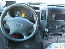 MERCEDES-BENZ Sprinter II 516/NGT/Klima/Automatik/RTW/KTW