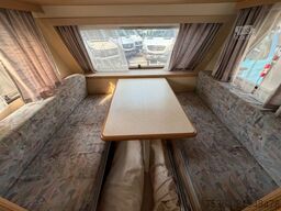 KIP KG 42 T Wohnwagen Toilet + Heizung + Vorzelt