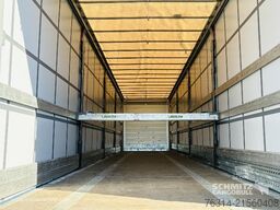 Schmitz Cargobull Curtainsider Coil Getränke