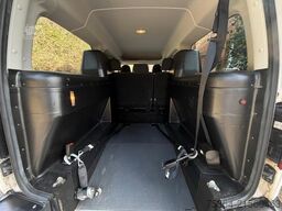 VW Caddy Maxi 1.4 TGI/CNG BlueMotion Rollstuhlrampe